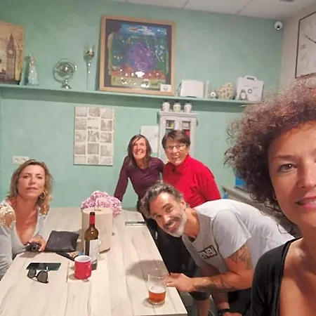 Oli Con Encanto Hostel Viveiro